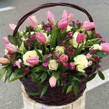 Tulips Basket - code:8037