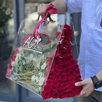Roses in a Handbag - code:5073