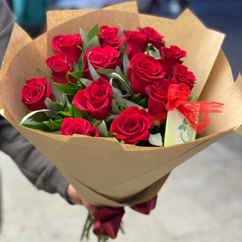 Bouquet of 15 red roses - code 2125
